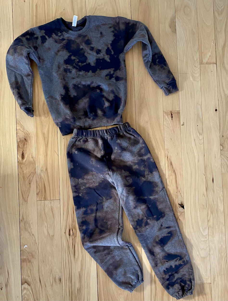 Bleach tie dye sweatsuit hot sale